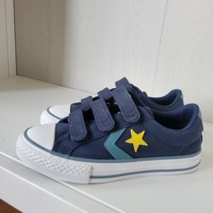 Converse All Star preschool/junior size 13 , color Navy